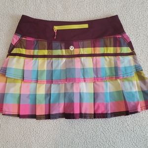 Lululemon tennis skirt sz 2